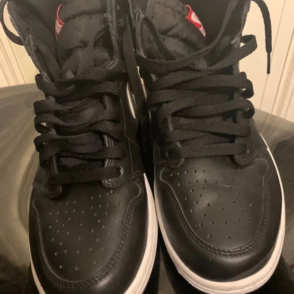 Nike Air Jordan 1 One Retro High OG Yin Yang Black White 555088-011 8.5